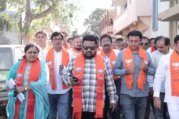 પોરબંદર ભાજપ દ્વારા પ્રચારના શ્રી ગણેશ કર્યા.