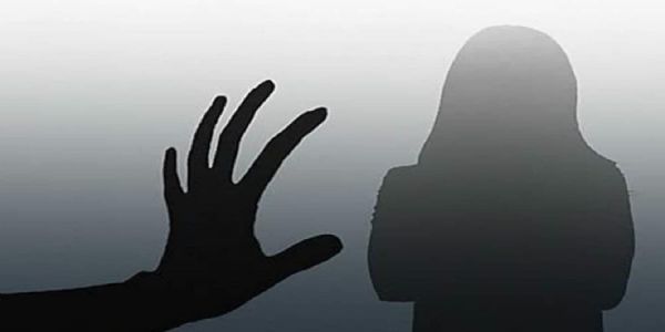 સુરતના પુણાની પરિણીતાને લગ્નની લાલચ આપી મુંબઈના યુવક દ્વારા બળાત્કાર