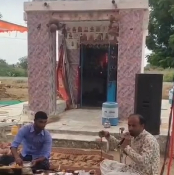 ચંદ્રુમાણા ગામે નહેર રોડ પર આવેલું શ્રી દશામાતા મંદિરે ચૈત્રી પૂનમે ભવ્ય યજ્ઞ યોજાયો