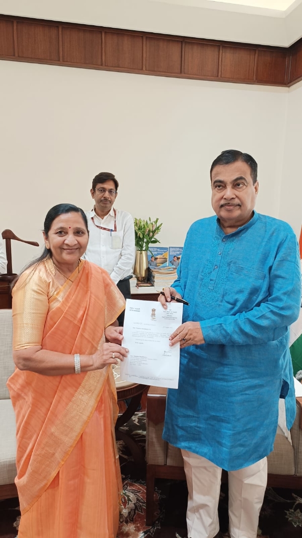 કેન્દ્રીય મંત્રી