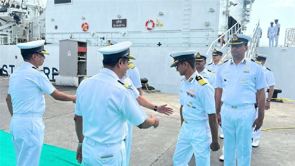 યુધ્ધ જહાજ શાર્યેને પોરબંદર કોસ્ટગાર્ડમાં પુનઃસ્થાપિત કરાયું.