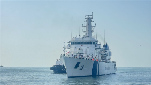 યુધ્ધ જહાજ શાર્યેને પોરબંદર કોસ્ટગાર્ડમાં પુનઃસ્થાપિત કરાયું.