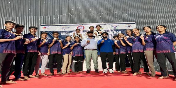 વડોદરા ખાતે યોજાયેલી સ્ટેટ ચેમ્પિયનશિપમાં, બોટાદની ડીએલએસએસ તાઈકવાન્ડો ટીમનો દમદાર પ્રદર્શન