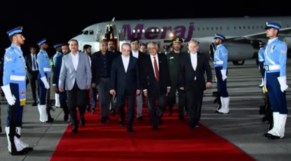 ઈરાની પ્રતિનિધિમંડળ શુક્રવારે રાત્રે પાકિસ્તાની નેતાઓ સાથે વાટાઘાટો માટે ઇસ્લામાબાદ પહોંચ્યું