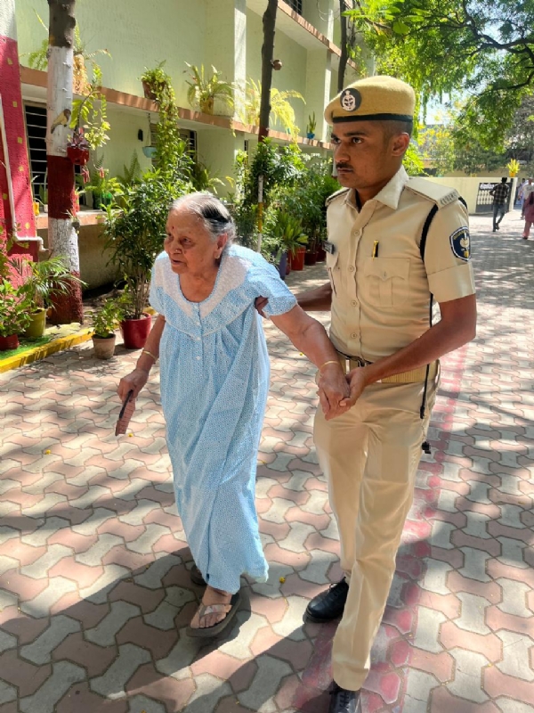 હોમગાર્ડઝ જવાનોની સેવા