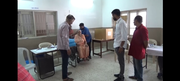 મતદારો માટે વહીવટી તંત્રની સુવિધાઓ