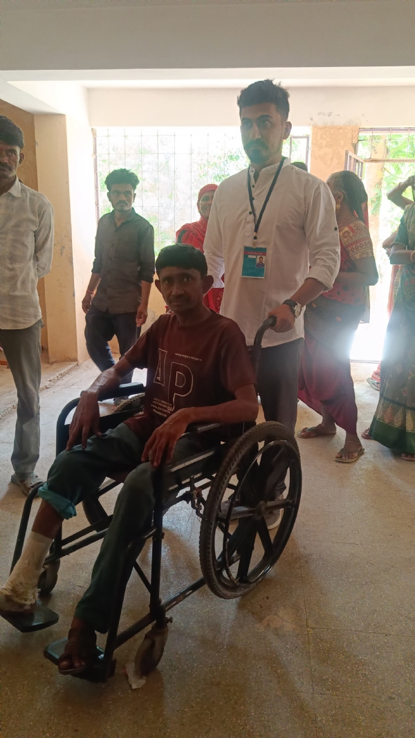 જીવનદીપ હેલ્થ એજ્યુકેશન એન્ડ ચેરીટેબલ ટ્રસ્ટ, કોડીનાર દ્વારા તાલુકા પંચાયત અને જિલ્લા પંચાયતની ચૂંટણી દરમિયાન