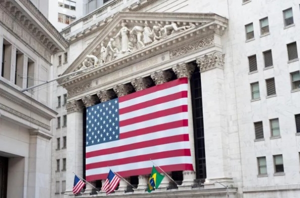 Mixed signals from global markets, mixed trading in Asia too