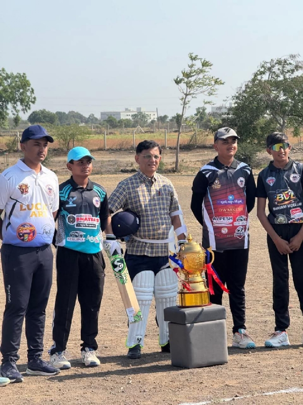 સાવરકુંડલામાં નાવલી પ્રીમિયર લીગ અંડર-16નો ભવ્ય પ્રારંભ, યુવા ખેલાડીઓમાં ઉમંગ