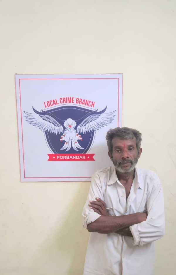 પ્રિહીબિશનના ગુન્હામાં 8 વર્ષથી ફરાર આરોપી ઝડપાયો.