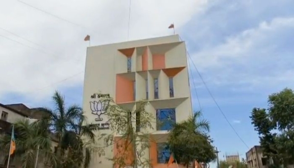 મહેસાણા મહાપાલિકાની પ્રથમ ચૂંટણીમાં ભારે રસાકસી, દરેક બેઠક પર અનેક દાવેદારો