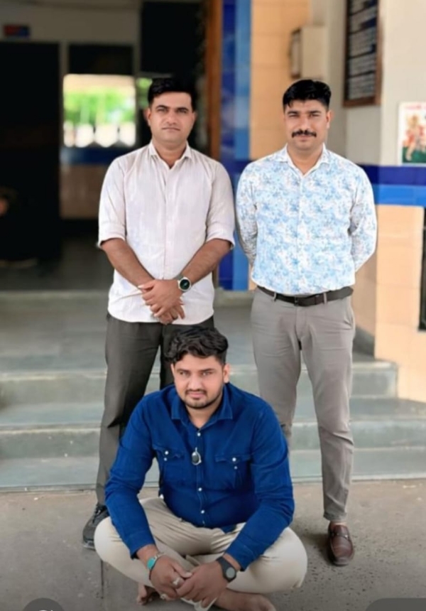 કડીમાં પ્રોહિબીશન ગુનાનો ફરાર આરોપી ઝડપાયો