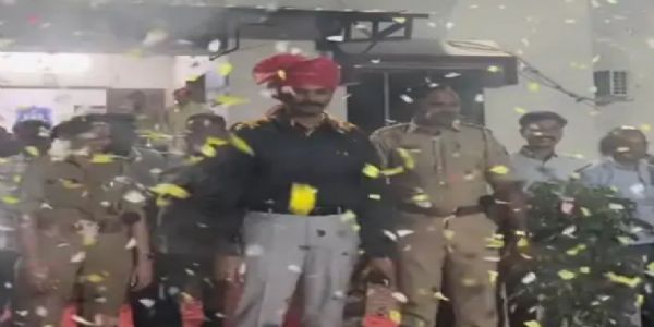 વલસાડ જિલ્લામાં પોલીસ વિભાગમાં ફેરફાર: પીઆઈ એસ.પી. ગોહિલ હવે વાપી GIDCમાં ફરજ પર