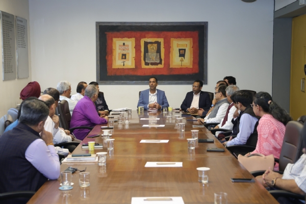 AMA holds special dialogue with Canadian Trade Commissioner to boost bilateral cooperation