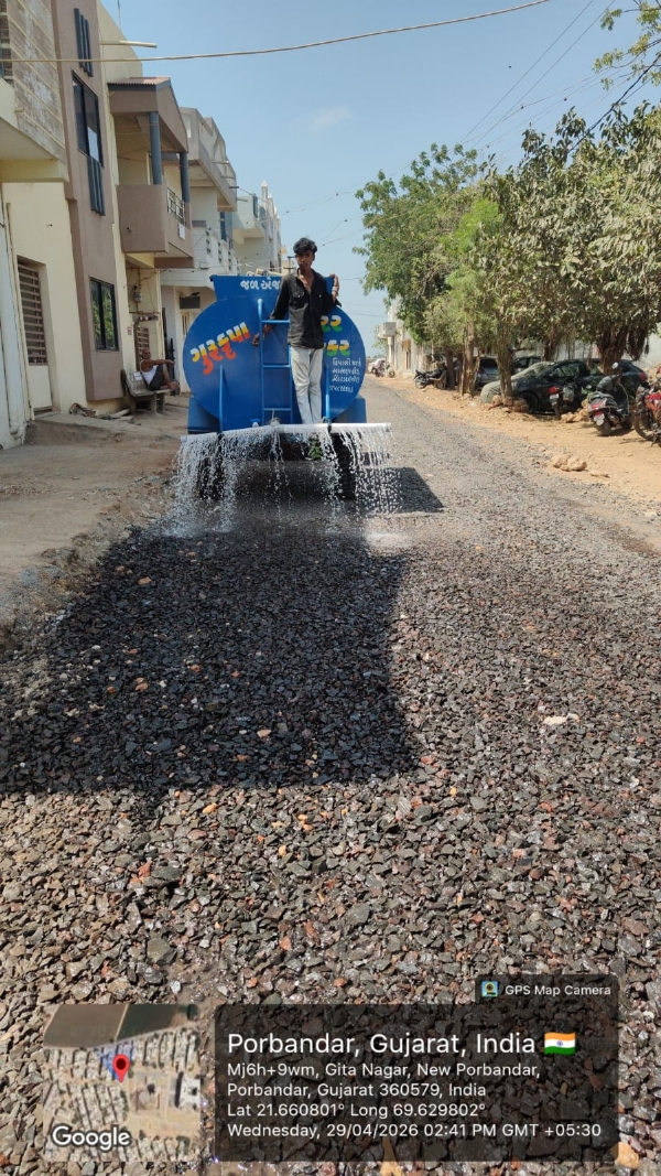 પોરબંદરમાં વિકાસકાર્યોની સ્થળ મુલાકાત મ્યુનિસીપલ કમિશનરએ લીધી.