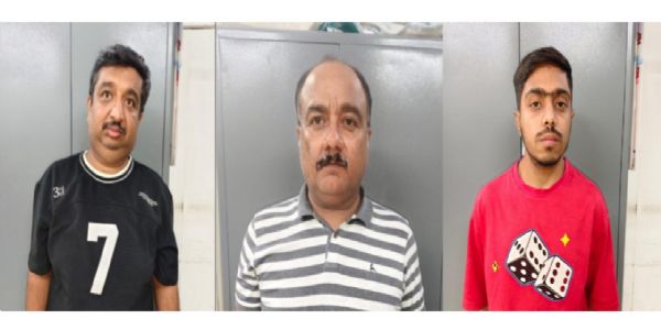 માધાપર ખાતે, IPL મેચો પર ક્રિકેટ સટ્ટો ચલાવતો રેકેટ પર્દાફાશ: લાખોના સોદા સાથે ત્રણ આરોપી ઝડપાયા