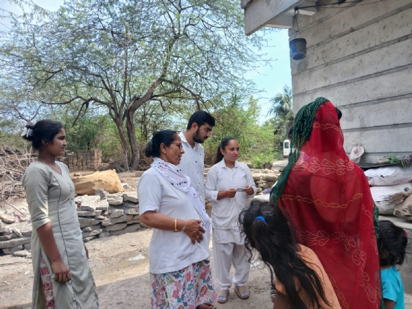 રાણાવાવમાં કિશોરીઓને ગર્ભાશય મુખના કેન્સર વિરોધી રસી એચપીવી રસીકરણ કરાયુ.