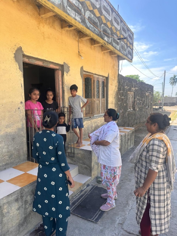 રાણાવાવમાં કિશોરીઓને ગર્ભાશય મુખના કેન્સર વિરોધી રસી એચપીવી રસીકરણ કરાયુ.