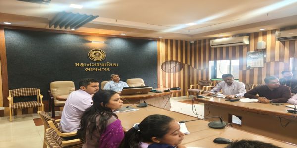 ભાવનગર મનપામાં સોલિડ વેસ્ટ મેનેજમેન્ટ નિયમો 2026 અંતર્ગત ટેકનિકલ પ્રેઝન્ટેશન યોજાયું
