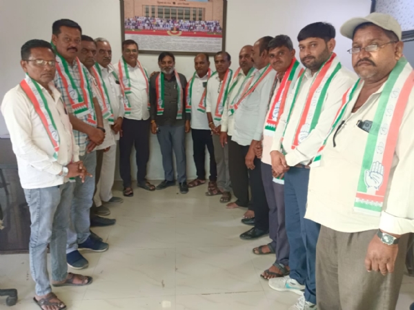 અમરેલીમાં રાજકીય ગરમાવો: ભાજપના જિલ્લા પંચાયત સભ્ય રાણાભાઇ રાદડિયા કોંગ્રેસમાં જોડાયા