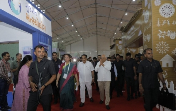 postal stamp on ‘Diamond Cut’ released in Surat