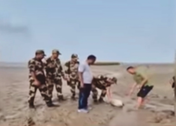 ડ્રગ્સના પેકેટ મળ્યા