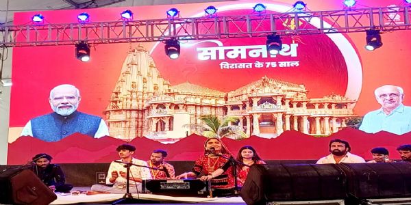 પ્રસિદ્ધ લોક ગાયિકા ગીતાબેન રબારી પ્રસ્તુત ભોલે શંભુના ગીતોએ લોકોને મંત્રમુગ્ધ કર્યા