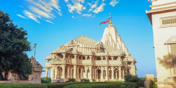 પ્રધાનમંત્રી નરેન્દ્ર મોદી આજે સોમનાથ મંદિરમાં કુંભાભિષેકના સાક્ષી બનશે
