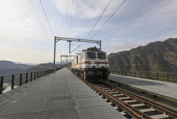 Parcel train