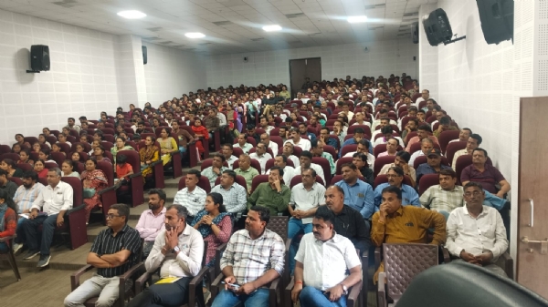 ઓનલાઈન પ્રવેશ seminar