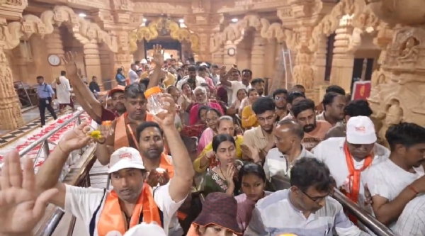 દિલ્હીના ૧૩૦૦ યાત્રિકોએ સોમનાથ મહાદેવના દર્શન કરી ધન્યતા અનુભવી