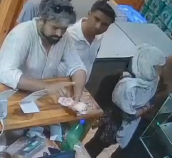 સી.સી.ટી.વી  ફુટેજ