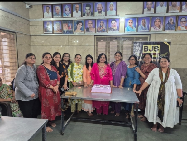 નવજીવન વૃધ્ધાશ્રમ