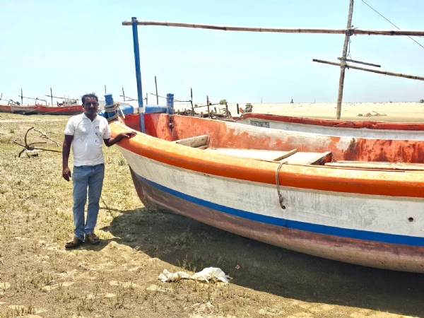 આધાર પુરાવા વિનાની બોટ