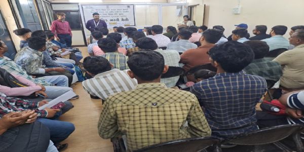 જૂનાગઢ જિલ્લા રોજગાર કચેરી દ્વારા ઔદ્યોગિક ભરતીમેળાનું સફળ આયોજન: 80 ઉમેદવારોની પ્રાથમિક પસંદગી