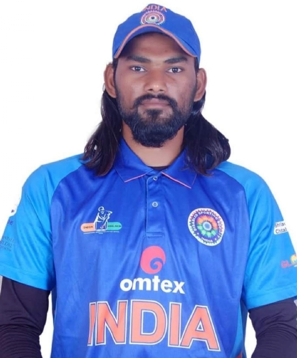 દિવ્યાંગ ખેલાડી લક્ષ્મણ બિરહાદેની