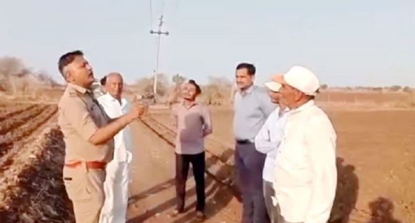 ચલાલા પોલીસની સરાહનીય કામગીરી: 15 વર્ષ જૂનો જમીન વિવાદ સમાધાનથી પૂર્ણ