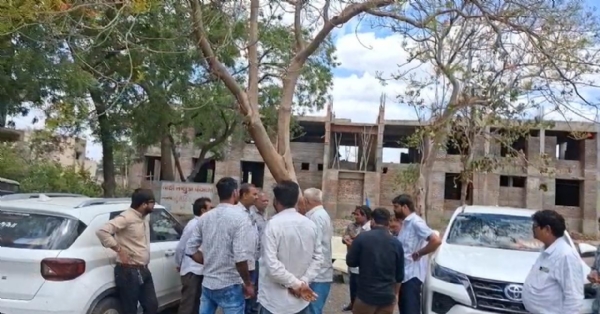 લાઠી તાલુકા પંચાયત પ્રમુખ પદે રાજકીય જંગ ગરમાયો : ભાજપે આપના સભ્યના ટેકાથી નોંધાવી