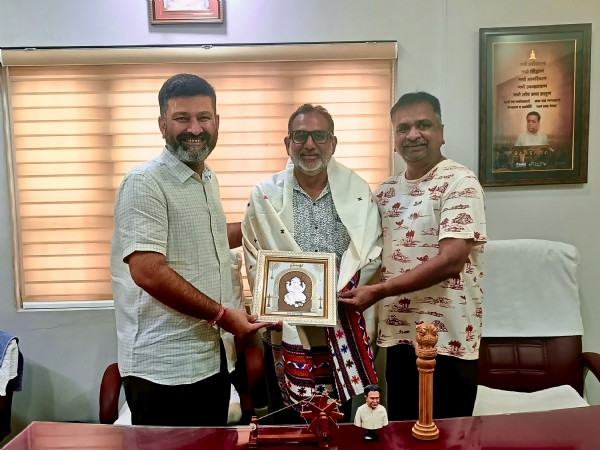 નગરપાલિકા પ્રમુખની મુલાકાત નગરપાલિકા પ્રમુખની મુલાકાત