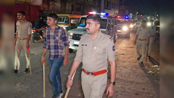 પોલીસ કોમ્બિંગ પોલીસ કોમ્બિંગ