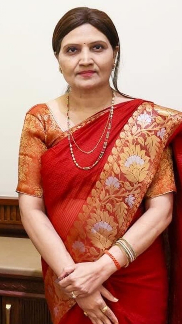 સાંસદ કલાબેન ડેલકર સાંસદ કલાબેન ડેલકર