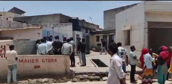 લોટસ કોલોની દબાણ હટાવાયું