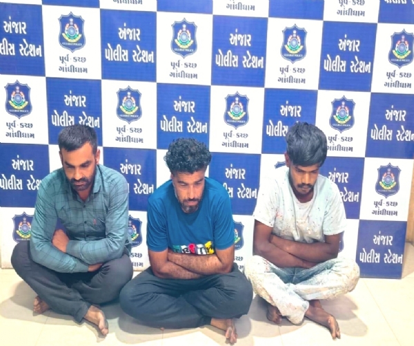 સત્તાપર ફાટક કેબલ ચોરી કેસના આરોપીઓ