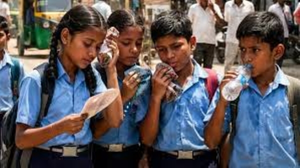 School management demands extension of school vacation by 10 days due to heat across the state