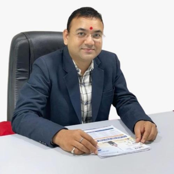 ડો શૈલેશ તુષાર