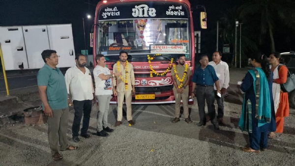 સોમનાથ દ્વારકા ઓખા ની રાત્રી આરામ દાયક એસ. ટી બસ સેવા