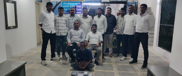 NDPS ના ગુન્હામાં દસ વર્ષની સજા પામેલ જેલમાંથી ફરાર આરોપીને ફરી માદક પદાર્થ  ના જથ્થા સાથે