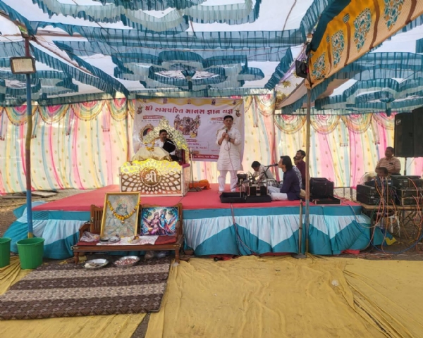 ધારાસભ્ય મહેશ કસવાલાની જૂના સાવર ગામે મુલાકાત, રામચરિત માનસ જ્ઞાન યજ્ઞમાં હાજરી