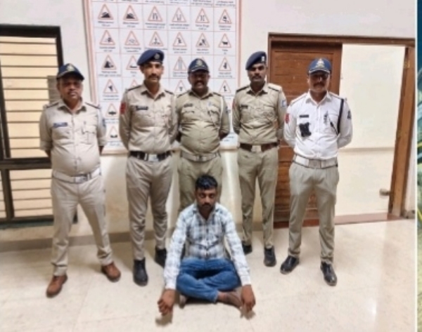 કેફી પીણું પીધેલ પકડાયેલ ડ્રાઈવર