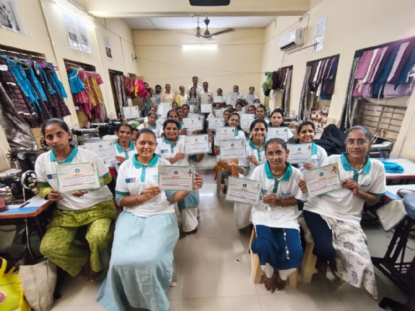 તાલીમ લય રહેલા લાભાર્થી